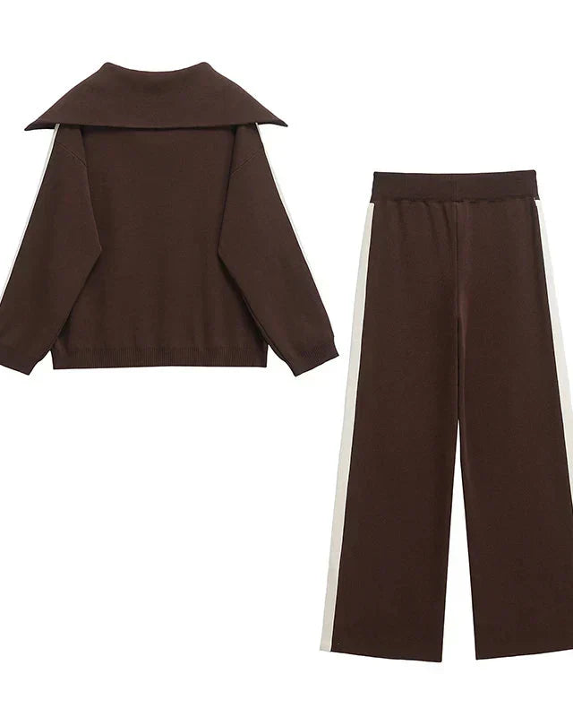 Conjunto Moletom Pulôver e Calça Cintura Alta com Elastano, Estilo Vintage