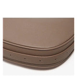 Bolsa – Modelo Meia-Lua, Estilo Crossbody, Elegante