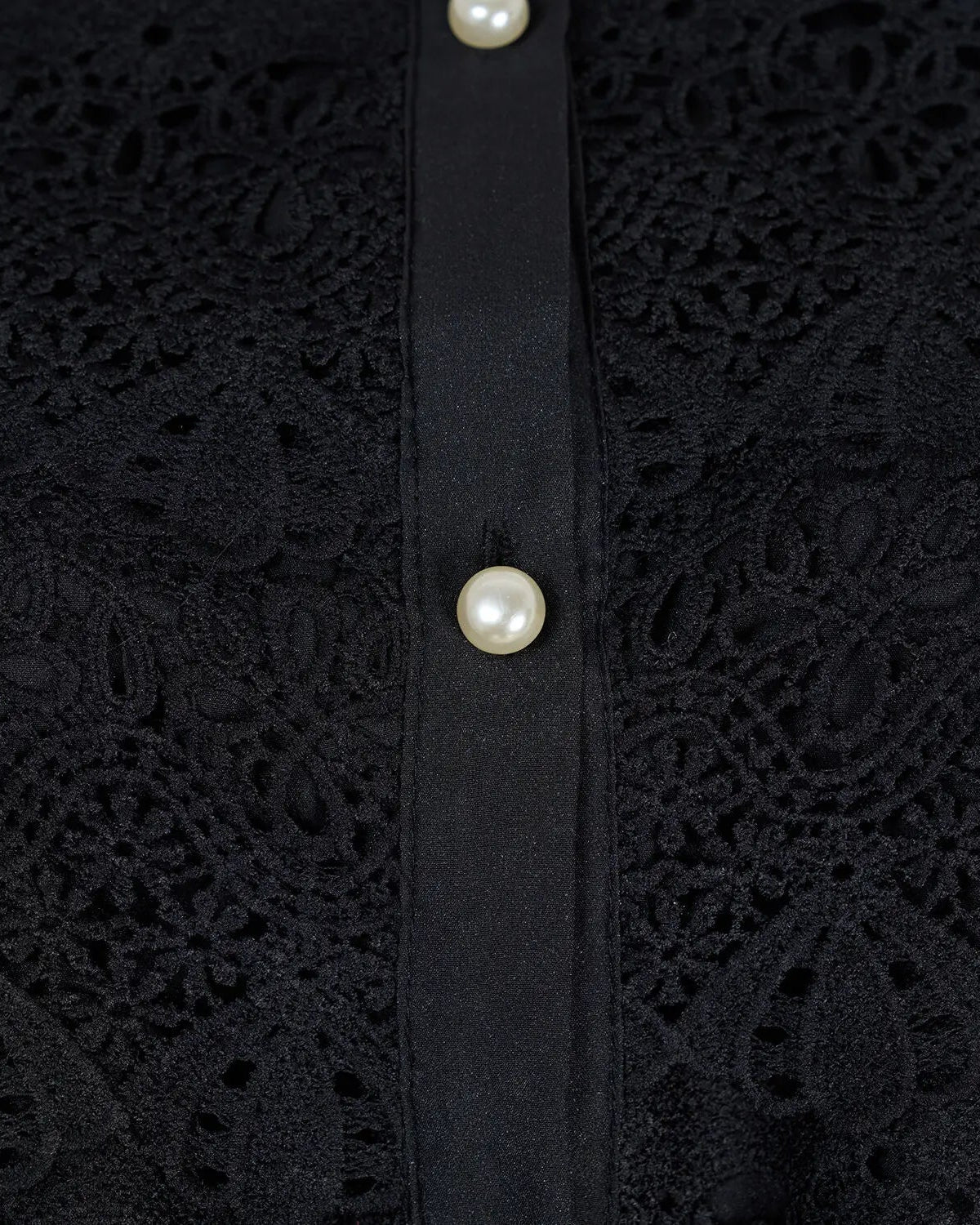 Vestido Lumière – Edição Exclusiva com Renda Bordada