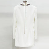 Vestido Bordado á Mão – Gola Alta, Manga Longa