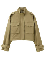 Conjunto Feminino Elegante com Casaco de Bolsos e Calça de Alfaiataria