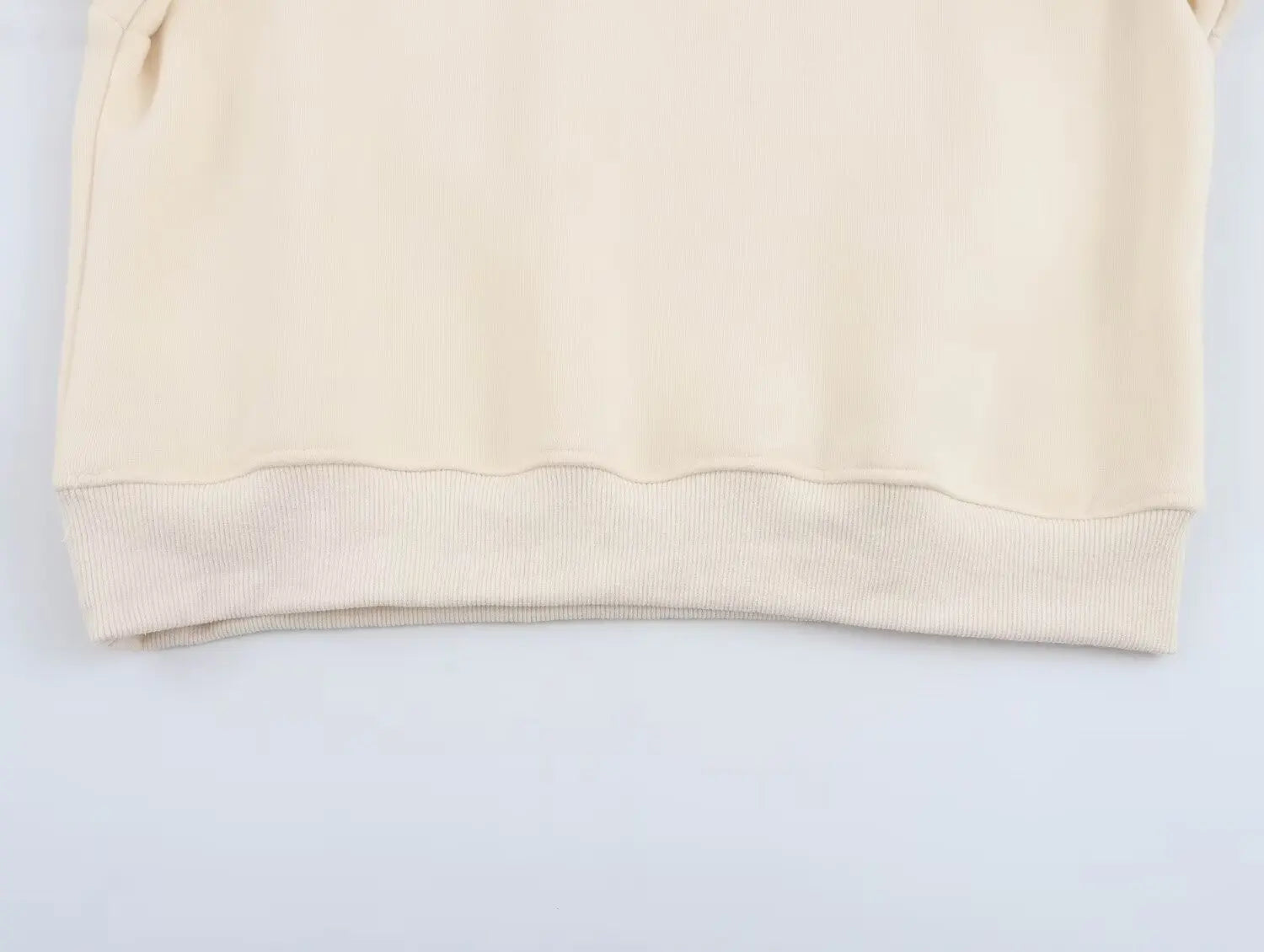 Conjunto Jogger Feminino Forrado em Lã – Bordado, Ajuste Solto e Design Térmico