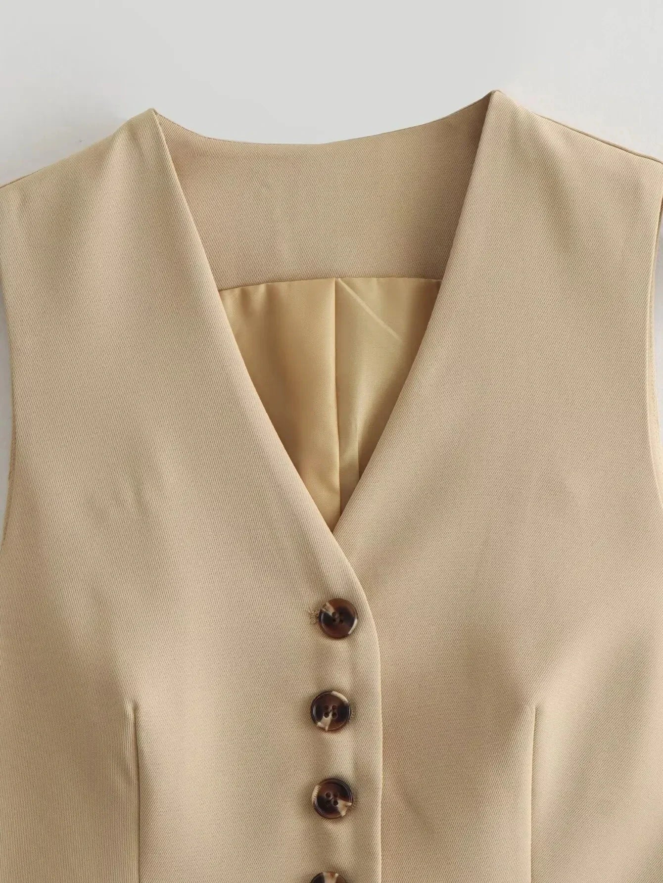 Conjunto de Colete e Saia Longa - Estilo e Elegância