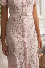 Vestido Longo de Renda Estilo Sereia – Elegância e Sofisticação em Cada Detalhe