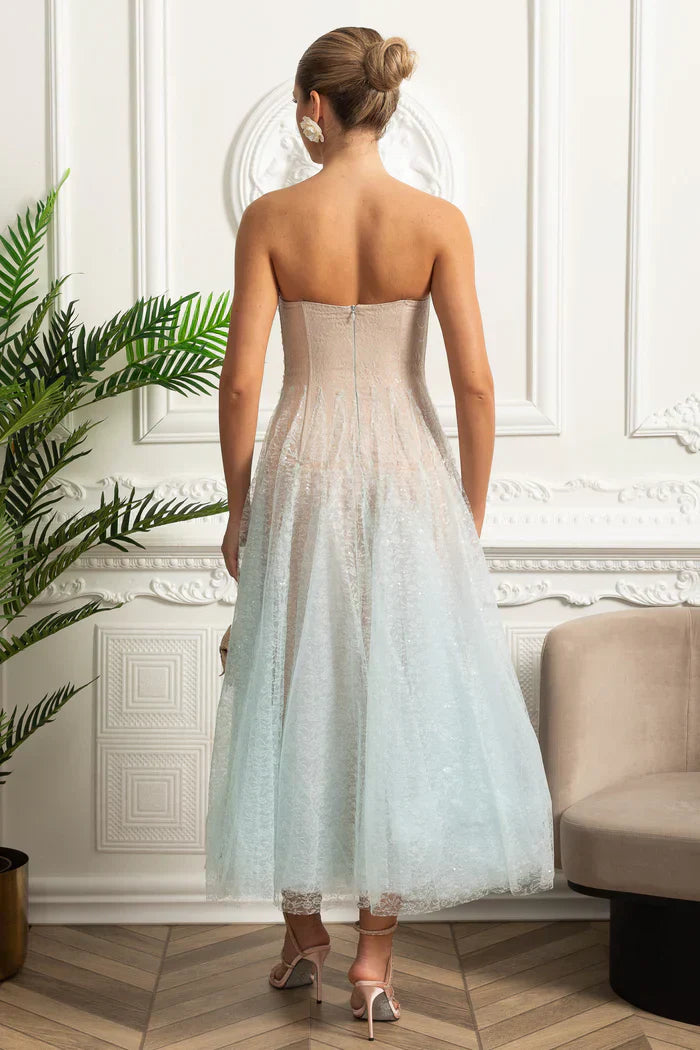 Vestido Longo Estilo Princesa – Tule Transparente, Design Envolvente e Toque de Fada para Verão