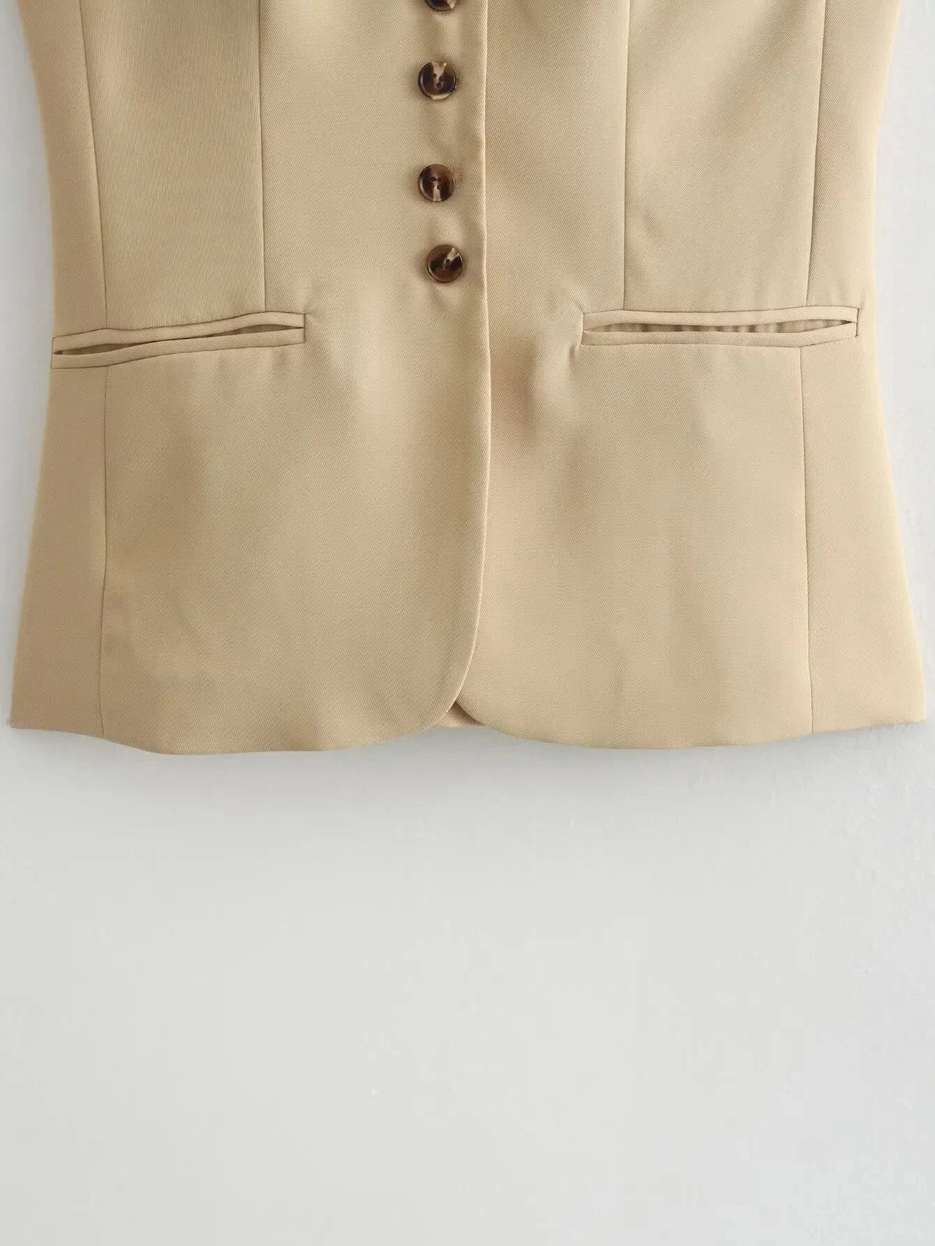 Conjunto de Colete e Saia Longa - Estilo e Elegância