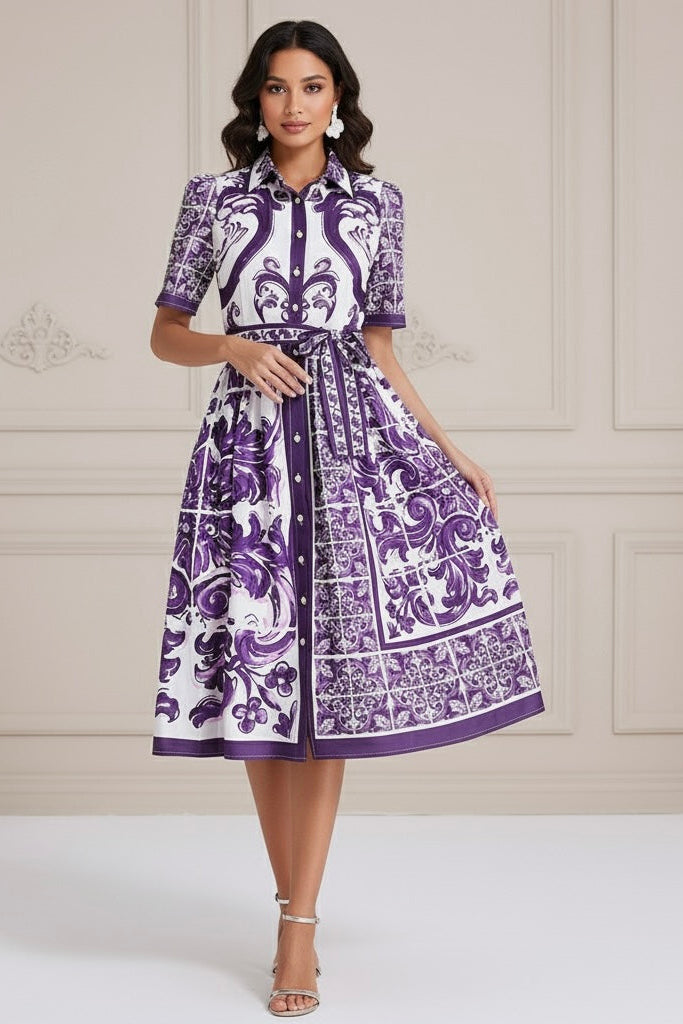 Vestido– Estampa Vintage,, Cintura com Laço, estampa DG