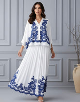 Conjunto Elegante – Camisa Bordada E Saia Plissada