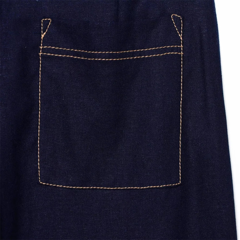 Conjunto Feminino – Blazer Curto com Botões Decorativos e Calça Reta Casual |