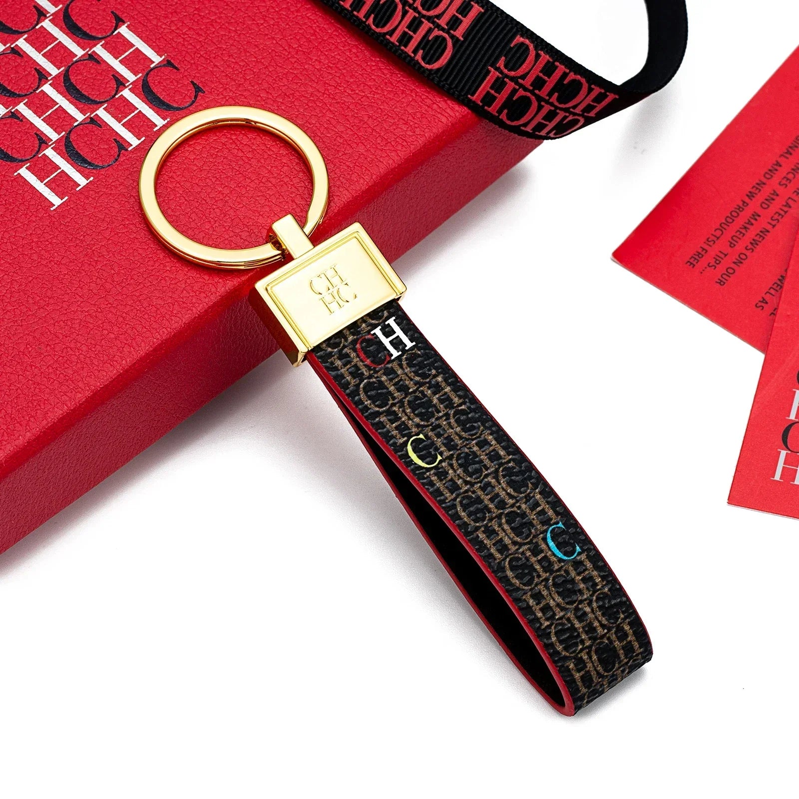 Chaveiro CHCH – Couro, Design Exclusivo com Estampa, Estilo Minimalista e Sofisticado, Presente Elegante