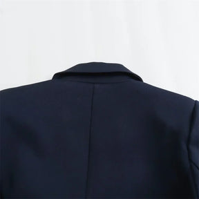 Conjunto Elegante – Blazer Curto com Botões Decorativos e Calça Pantalona