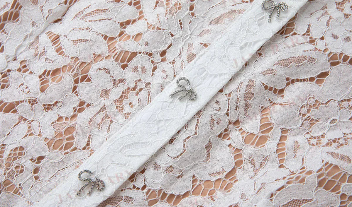 Vestido Longo de Renda Estilo Sereia – Elegância e Sofisticação em Cada Detalhe