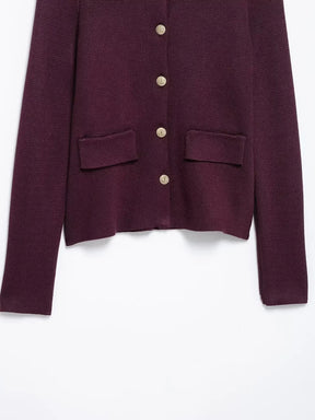 Conjunto Feminino Minimalista em Tricô – Jaqueta + Saia | Look Elegante