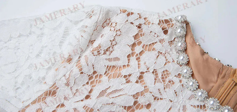 Vestido Longo de Renda Estilo Sereia – Elegância e Sofisticação em Cada Detalhe