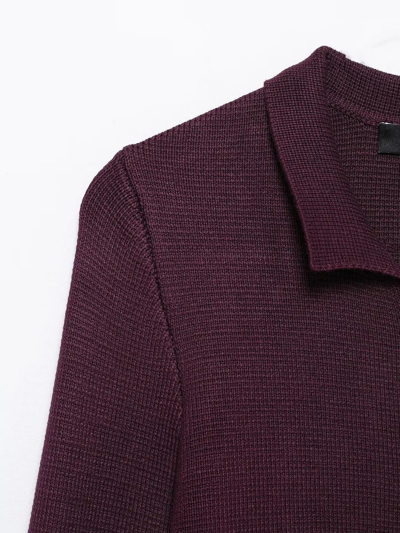 Conjunto Feminino Minimalista em Tricô – Jaqueta + Saia | Look Elegante