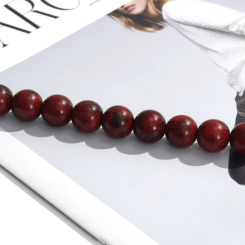 Colar Choker – Flor Grande, Contas de Resina Douradas,