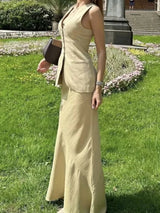 Conjunto de Colete e Saia Longa - Estilo e Elegância