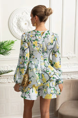 Vestido – Vintage, Decote V, Manga Lanterna, Saia Plissada