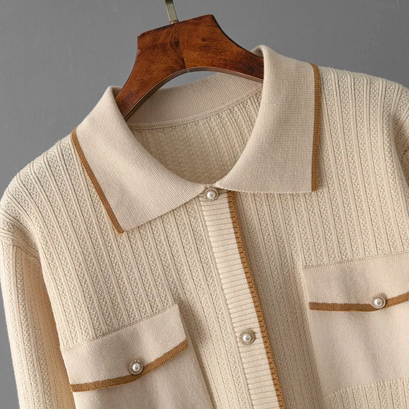 Conjunto Feminino - Estilo Francês em Tricô com Gola Polo e Calça Longa