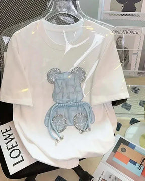 Camiseta com Bordado e Aplicações – Estilo Casual em Algodão Premium