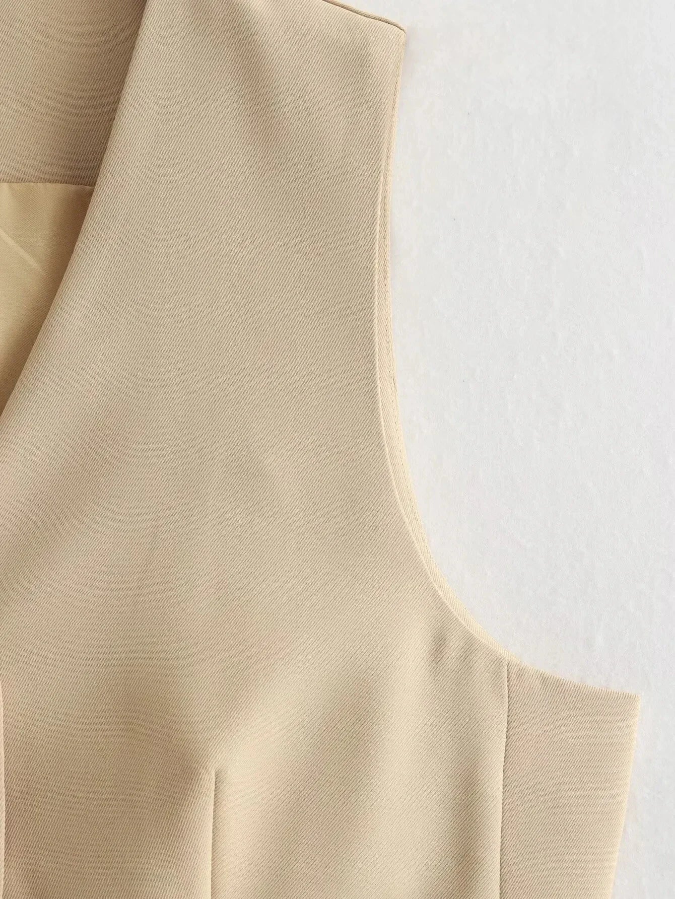 Conjunto de Colete e Saia Longa - Estilo e Elegância