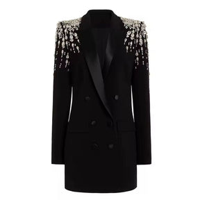 Blazer Longo com Botões Duplos e Aplique de Pedrarias – Bordado à Mão